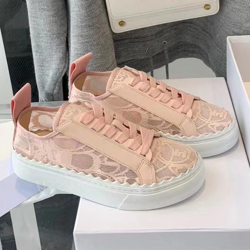 2023 Designers Shoes Summer Lace Embroidered Flat Running Shoes Casual Sports sneaker Thick Sole Mesh Fashion Luxury Brand Women's high quality hot selling Sneakers
2023 Designers Shoes Summer Lace Embroidered Flat Running Shoes Casual Sports sneaker Thick Sole Mesh Fashion Luxury Brand Women's high quality hot selling Sneakers