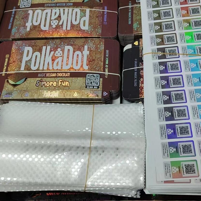 Newest Big size PolkaDot chocolate Packaging Boxes 20 kinds 4G polka dot Mushroom Belgian Chocolate bar package Box with stickers wrapping shrooms bar packing
Newest Big size PolkaDot chocolate Packaging Boxes 20 kinds 4G polka dot Mushroom Belgian Chocolate bar package Box with stickers wrapping shrooms bar packing