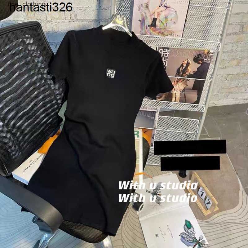 designer AW Big Family Tight Dress Half Neck Chest Neck Label Wang Temperament Wrapped Hip Skirt Slim Fit Knitted Small Black Dress
designer AW Big Family Tight Dress Half Neck Chest Neck Label Wang Temperament Wrapped Hip Skirt Slim Fit Knitted Small Black Dress