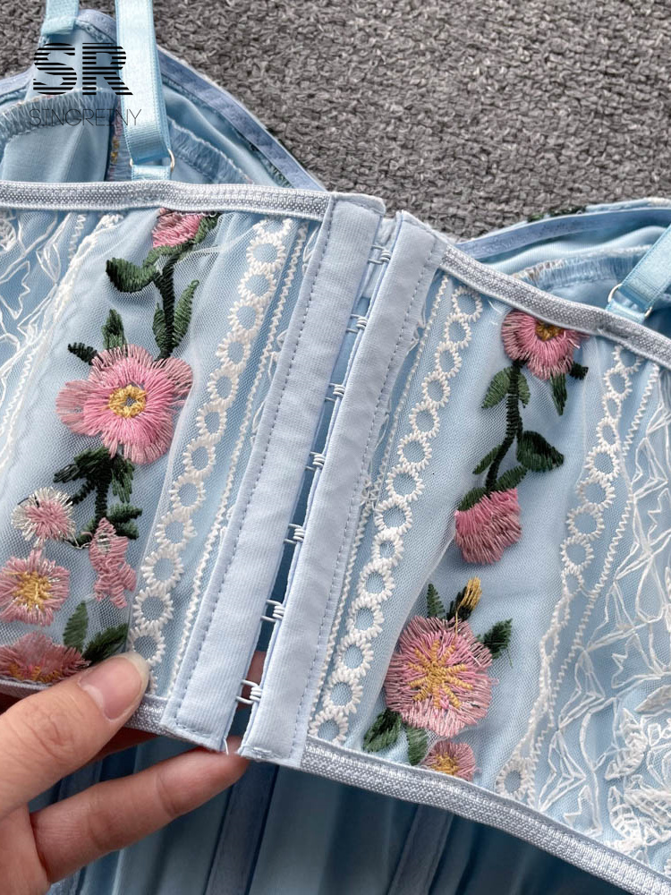 Camisoles Tanks SINGREINY Floral Embroidery Lace Sexy Camisole Fashion Women Backless Blue French Y2K Female Summer Beach Style Crop Tops 230426