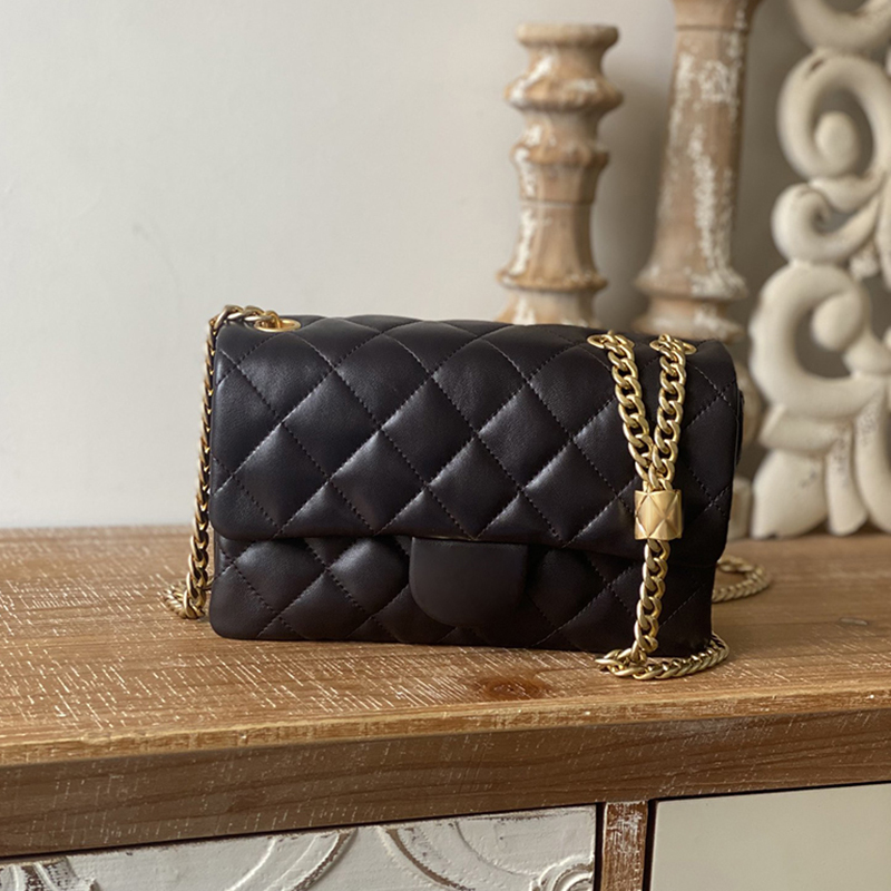 Designer Flap Bags Luxury Messenger Bag 22CM Genuine Leather Crossbody Bag High Imitation Chain Bag With Box ZC182
Designer Flap Bags Luxury Messenger Bag 22CM Genuine Leather Crossbody Bag High Imitation Chain Bag With Box ZC182