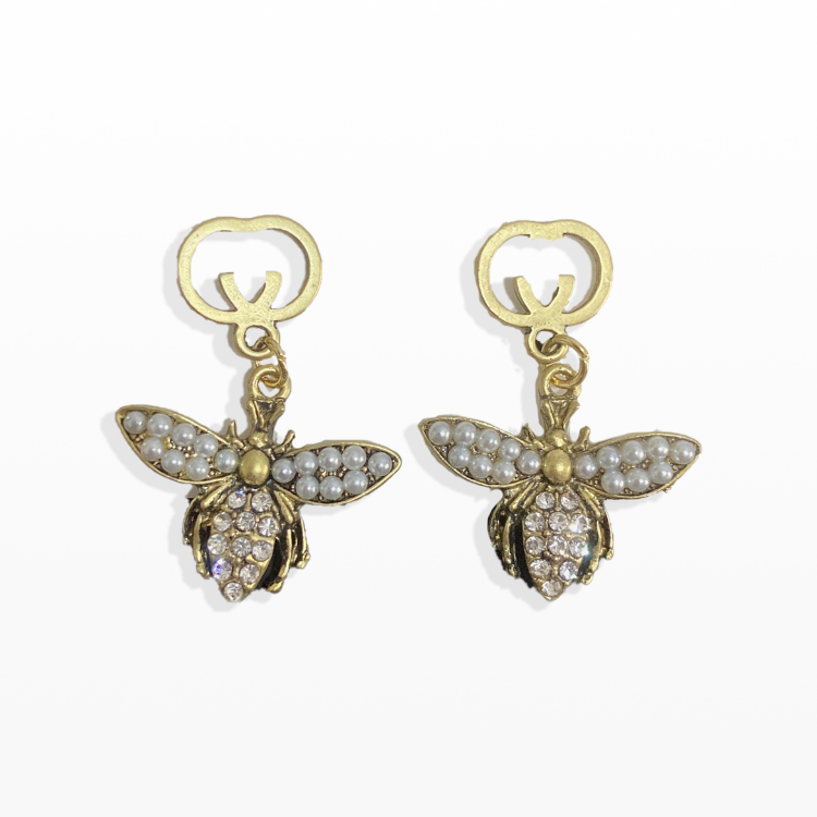 Designer Diamond Stud Earrings Fashion Women's Letter Dangle Earrings 2023 New Style Jewelry Family Gifts 18K Gold Plated Earrings Luxury Jewelry Wholesale
Designer Diamond Stud Earrings Fashion Women's Letter Dangle Earrings 2023 New Style Jewelry Family Gifts 18K Gold Plated Earrings Luxury Jewelry Wholesale