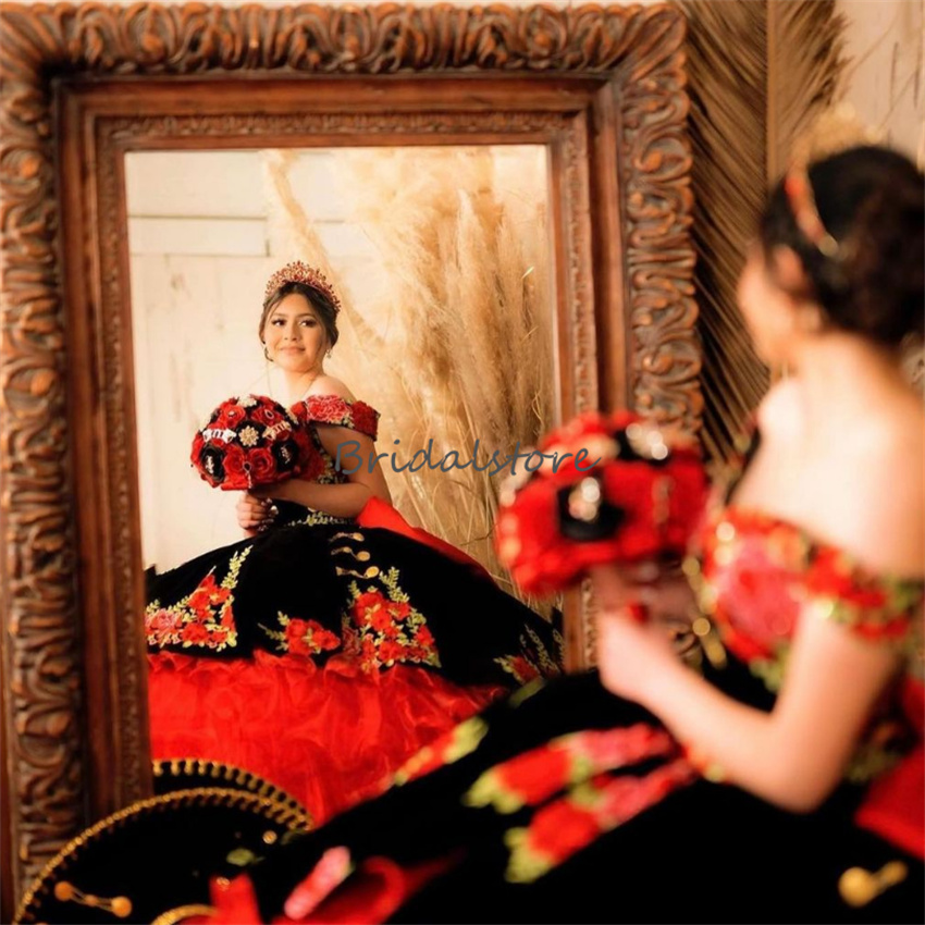 Luxury Red With Black Quinceanera Dresses Vintage Tiered Ruffles Mexican Charro Xv Vestidos 15 Anos 2023 Big Bow Engagement Party Sweet 16 Birthday We