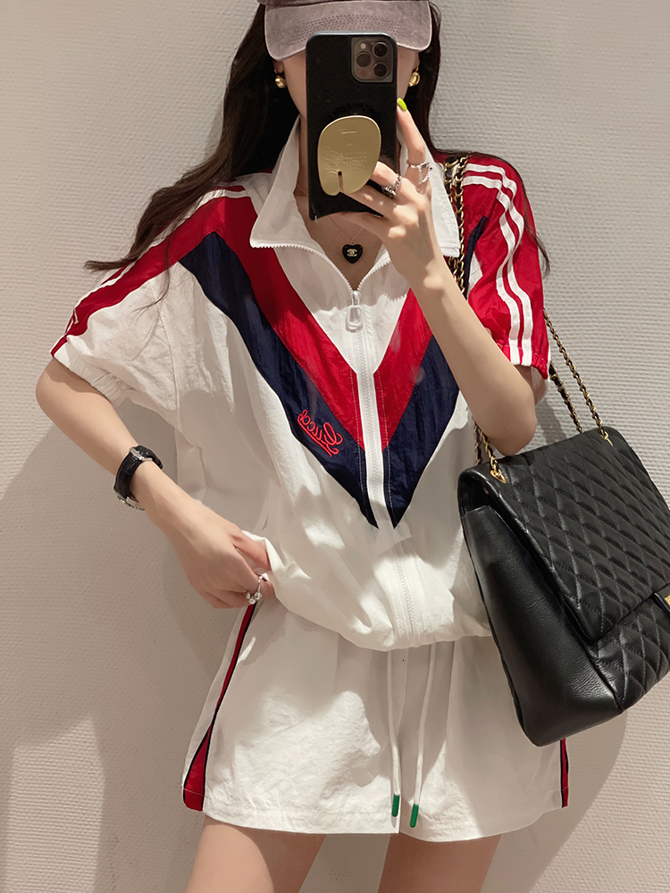 Women's Tracksuits Fashion Casual Sports Suit Women 2023 Thin Polo Neck Coat TopsElastic Waist Shorts Short Sleeve 2 Piece Set Outfit 230425