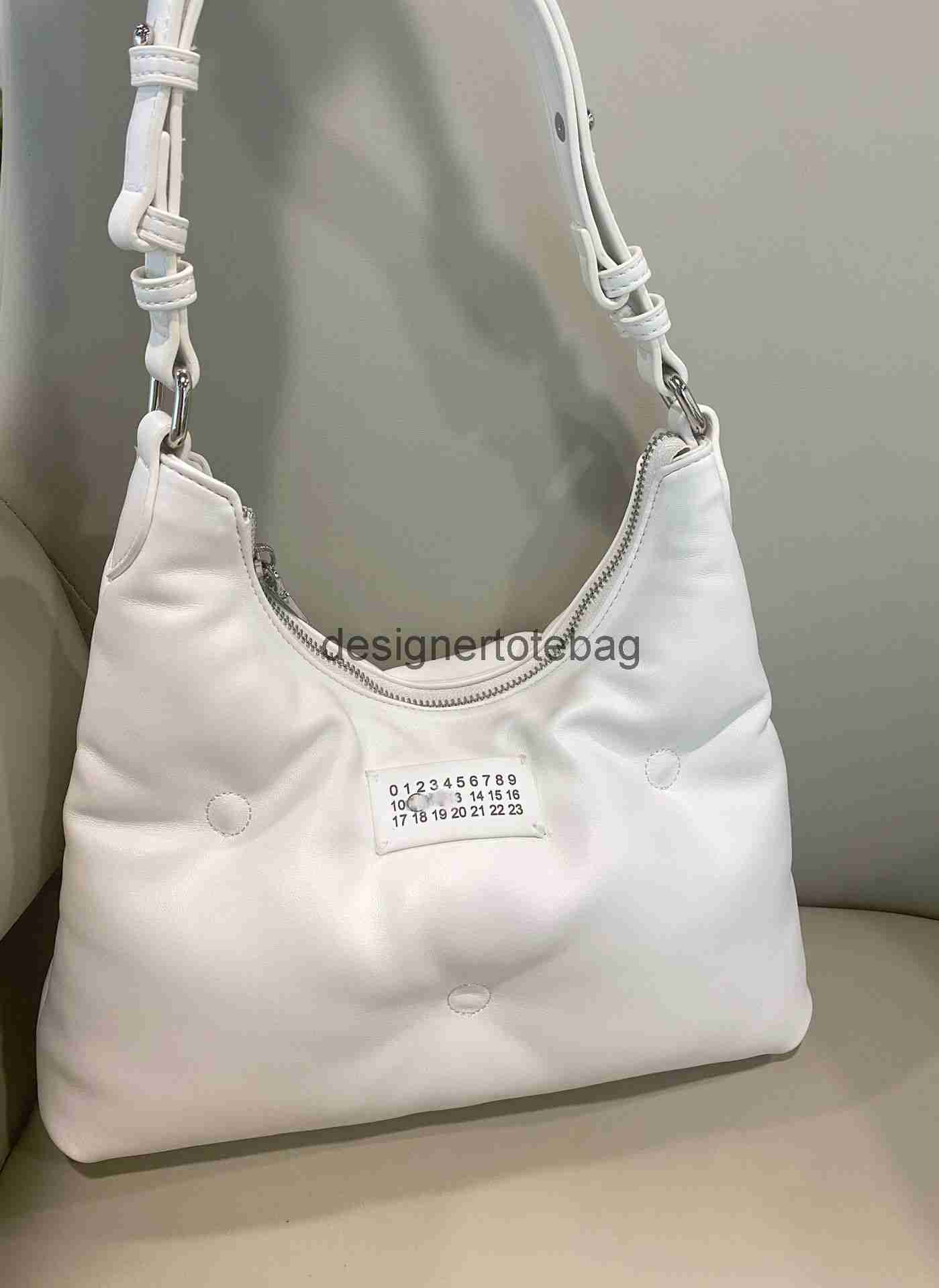 maison bag MM 6 bag Designer Female Purses Cro Body Tote Women Handbag Luxury Brand Crobody Female Purses shoulder portable totes women's bags 4SYQ, Black6
maison bag MM 6 bag Designer Female Purses Cro Body Tote Women Handbag Luxury Brand Crobody Female Purses shoulder portable totes women's bags 4SYQ, Black6