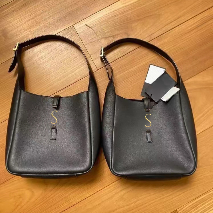 mens Womens le5a7 Hobo Metal mark tote crossbody Bag Luxury yslity handbag Genuine leather pochette camera Shoulder bag summer hourglass large designer clutch bags, Black
mens Womens le5a7 Hobo Metal mark tote crossbody Bag Luxury yslity handbag Genuine leather pochette camera Shoulder bag summer hourglass large designer clutch bags, Black