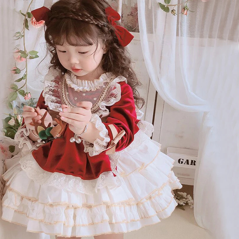 Girl s Dresses 2023 Christmas Carnival Year Style Girls Princess Dress Lace Bowtie Birthday Party Elegant Evening 231124