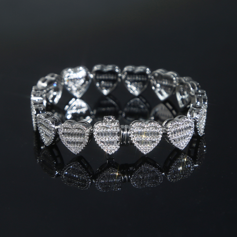 Luxury designer Heart-shaped tennis Bracelet Women's full Spread Ice Out VVS Moissanite Bracelet Hip Hop Jewelry Gift Free shipping