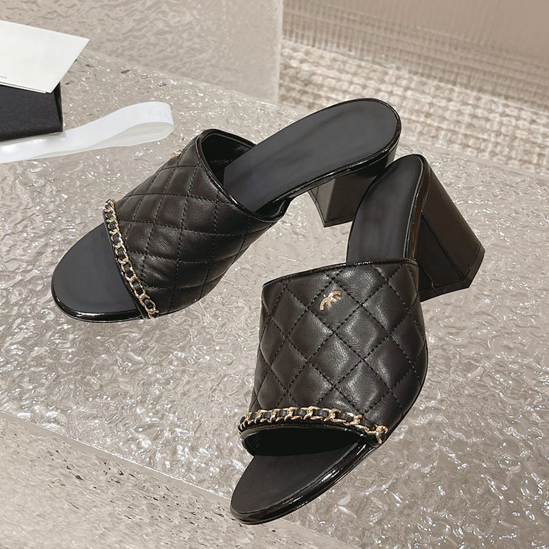 Lambskin Womens Slippers Chunky Heels 7cm With Chain Sandals Retro Black Round Toes Quilted Texture Slides Ladies Slip On Outdoor Beach Shoe Flip Flops Girls Mules, Shoe box
Lambskin Womens Slippers Chunky Heels 7cm With Chain Sandals Retro Black Round Toes Quilted Texture Slides Ladies Slip On Outdoor Beach Shoe Flip Flops Girls Mules, Shoe box