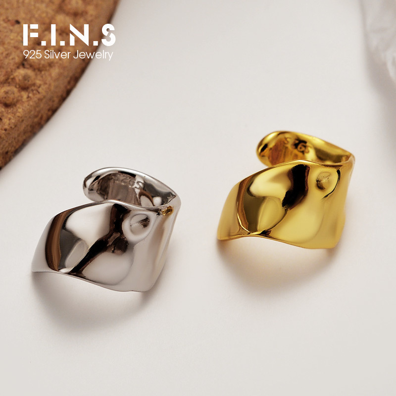 Ear Cuff F.I.N.S 1Piece Korean Minimalist Fine Jewelry S925 Sterling Silver Ear Clip Irregular Uneven Single Ear Cuff Female No Pierced 230425
Ear Cuff F.I.N.S 1Piece Korean Minimalist Fine Jewelry S925 Sterling Silver Ear Clip Irregular Uneven Single Ear Cuff Female No Pierced 230425