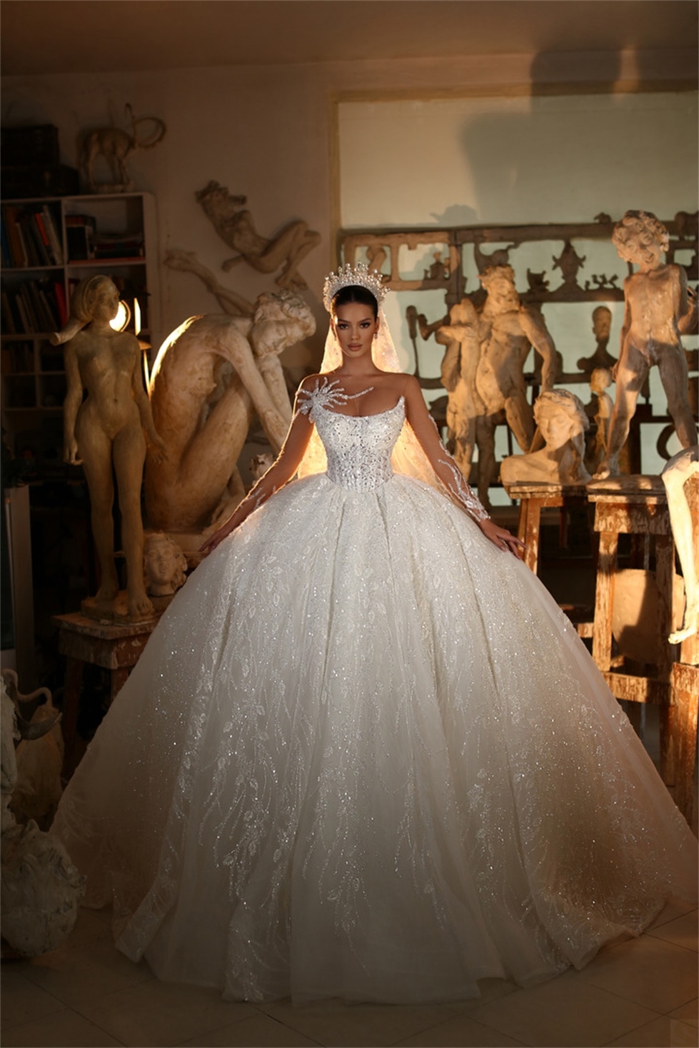 Princess Ivory Lace Wedding Dresses Ball Gown Illusion Long Sleeve wers Appliques Mariage Bridal Gowns Vestido de noiva