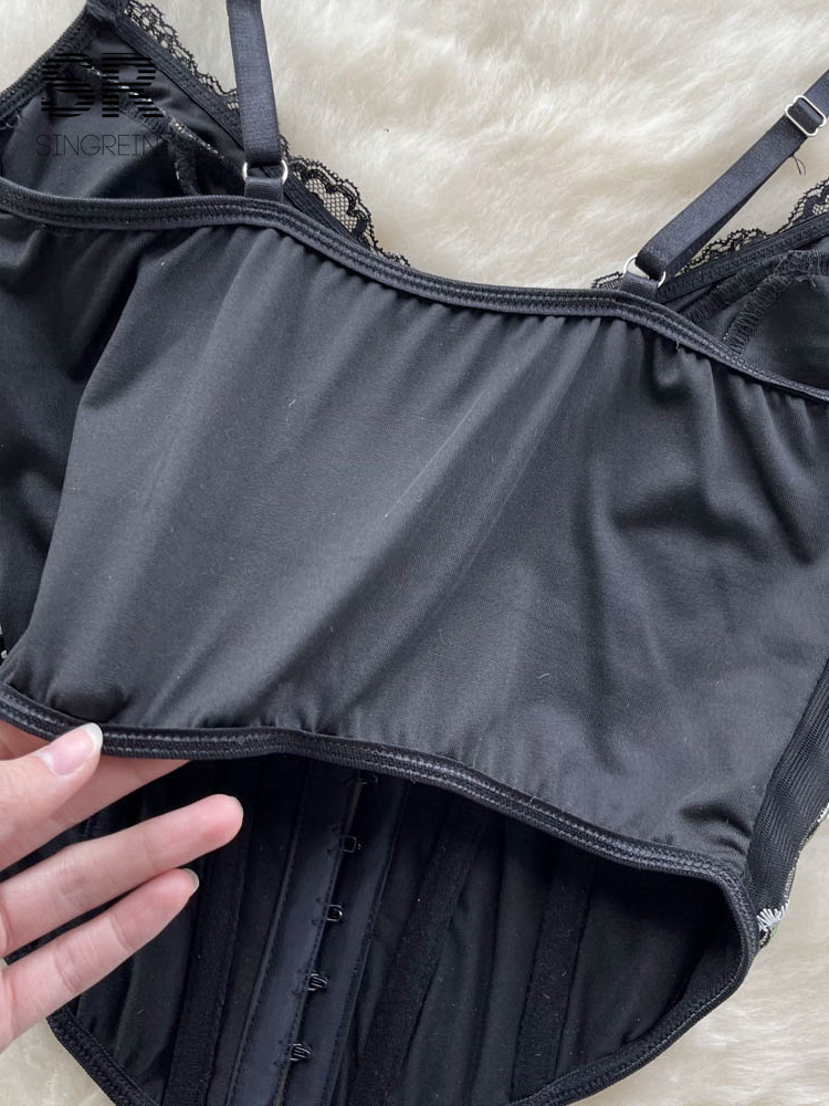 Camisoles Tanks SINGREINY Embroidery Strap Camisole Women Summer Retro French Elastic Waist Lace Female Backless Slim Streetwear Tank Tops 230426