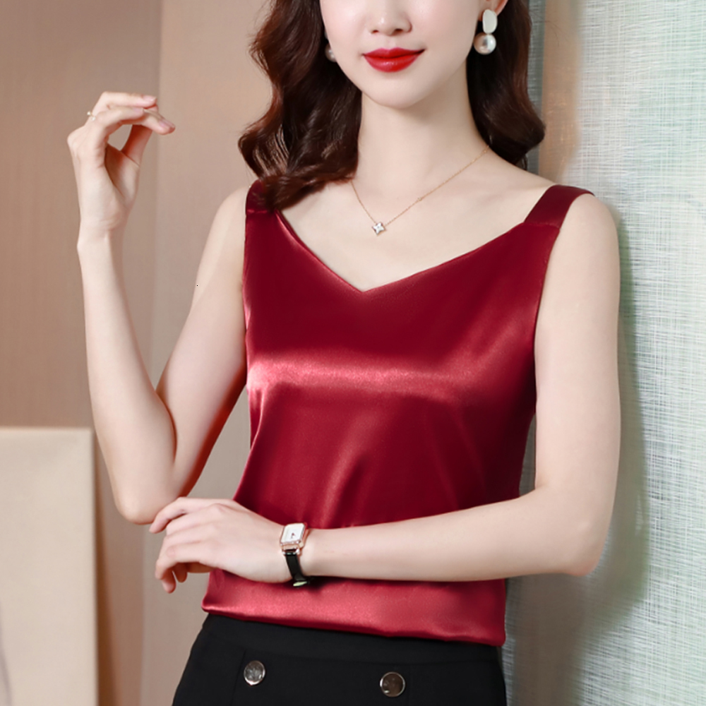 Camisoles Tanks Summer Women Silk Satin Tops Candy Color Camisole Sexy Halter Shirts Tank Tops Ladies Basic Vest Vintage Female Clothes 230426