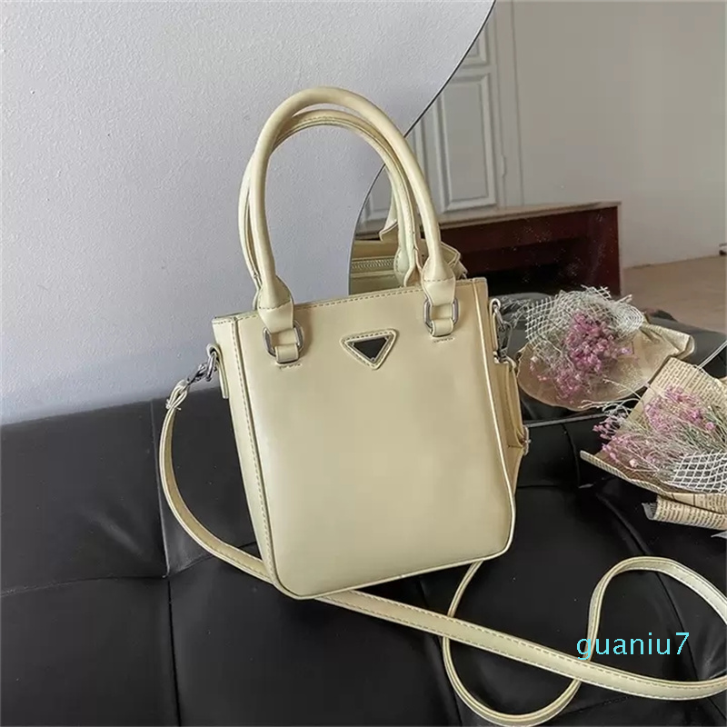 2023-Handbag standard net red same portable women's small summer Single Messenger factory direct online, Black16
2023-Handbag standard net red same portable women's small summer Single Messenger factory direct online, Black16
