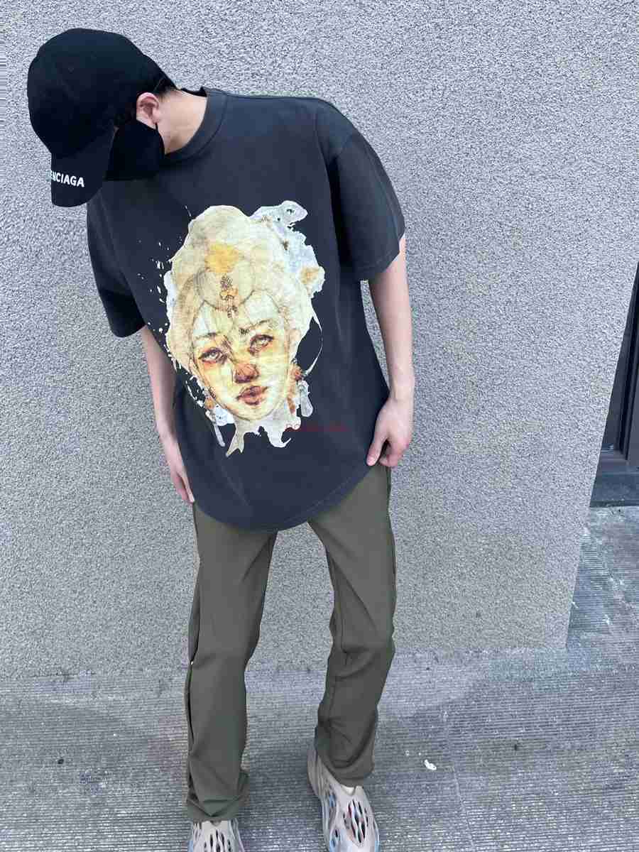 Fashion Designer Clothing Tees Rock Tshirt High Quality Galleryes deptes Sketch Goddess Letter Print Washed Worn Short Sleeve T-shirts Men Women Hip hop TShirts Tops, Wash black
Fashion Designer Clothing Tees Rock Tshirt High Quality Galleryes deptes Sketch Goddess Letter Print Washed Worn Short Sleeve T-shirts Men Women Hip hop TShirts Tops, Wash black