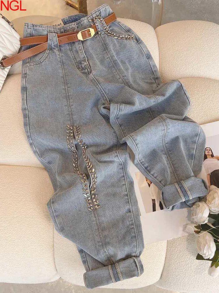 Jeans 2022 Autumn New Design Sense Heavy Bead Nail Bead Hollowed Out Loose Denim Straight Pants Personality High Waist Jeans Women, Beige
Jeans 2022 Autumn New Design Sense Heavy Bead Nail Bead Hollowed Out Loose Denim Straight Pants Personality High Waist Jeans Women, Beige