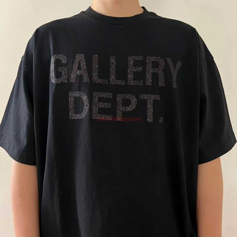 Fashion Designer Clothing Trendy Brand Galleryes Depts Tees Tshirt Black Glitter Pink Slogan Antique Round Neck Loose Summer Men's Short Sleeved T-shirt Trend
Fashion Designer Clothing Trendy Brand Galleryes Depts Tees Tshirt Black Glitter Pink Slogan Antique Round Neck Loose Summer Men's Short Sleeved T-shirt Trend