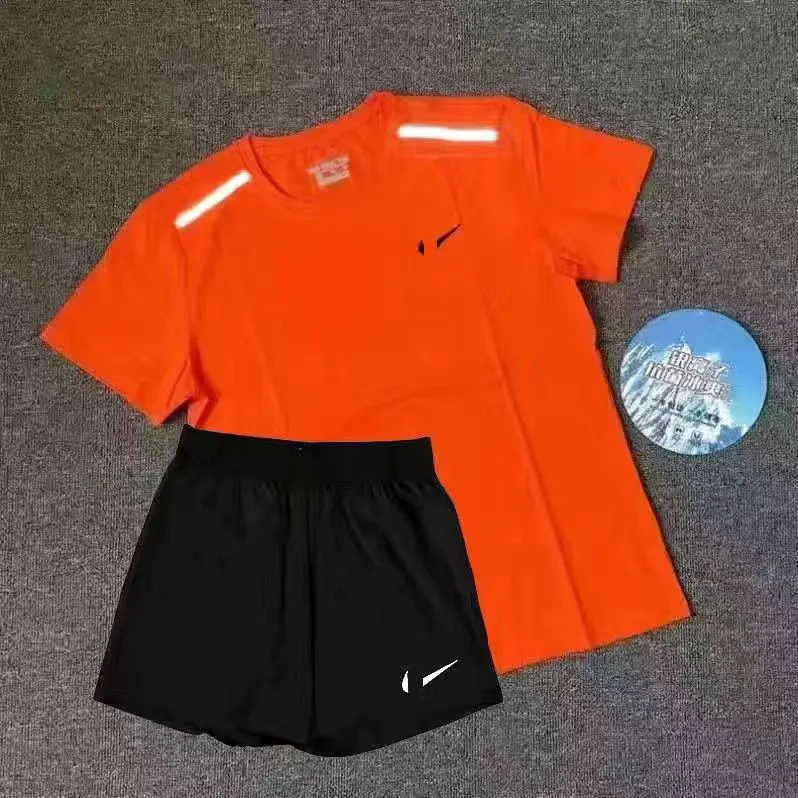 Thick trapstar summer quick drying t shirt designer tracksuit sports student training track and field running set basketball sportswear Asian size OTG9, 14 
Thick trapstar summer quick drying t shirt designer tracksuit sports student training track and field running set basketball sportswear Asian size OTG9, 14