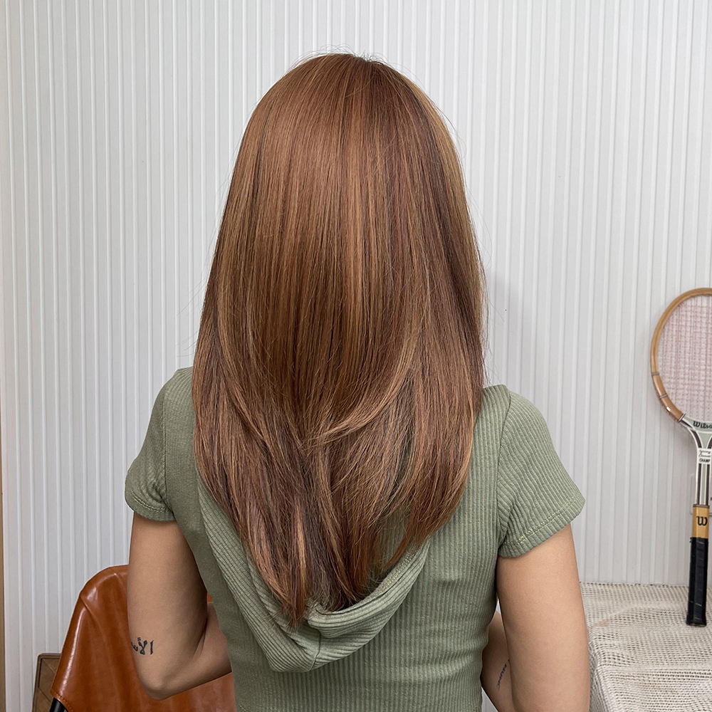 Synthetic Wigs Element Medium Straight Blonde Mixed Brown Bob with Bangs Wig for Women Cosplay Daily Heat Resistant Headband 230425