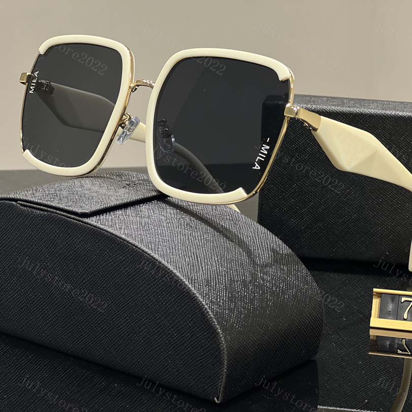 Luxury Sunglasses Designer Letter Womens Mens Polarized Sun Glasses Goggle Senior Eyewear for Women Eyeglasses Frame Vintage Metal with Box G
Luxury Sunglasses Designer Letter Womens Mens Polarized Sun Glasses Goggle Senior Eyewear for Women Eyeglasses Frame Vintage Metal with Box G