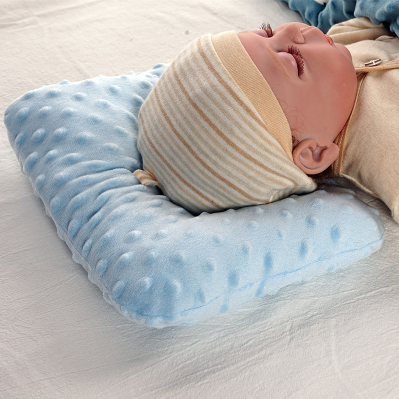 Pillows borns Baby Pillow Items Winter Infant Sleeping Pad Travel Car Headrest Toddler Cushion For Babies 01 Year Old 230426