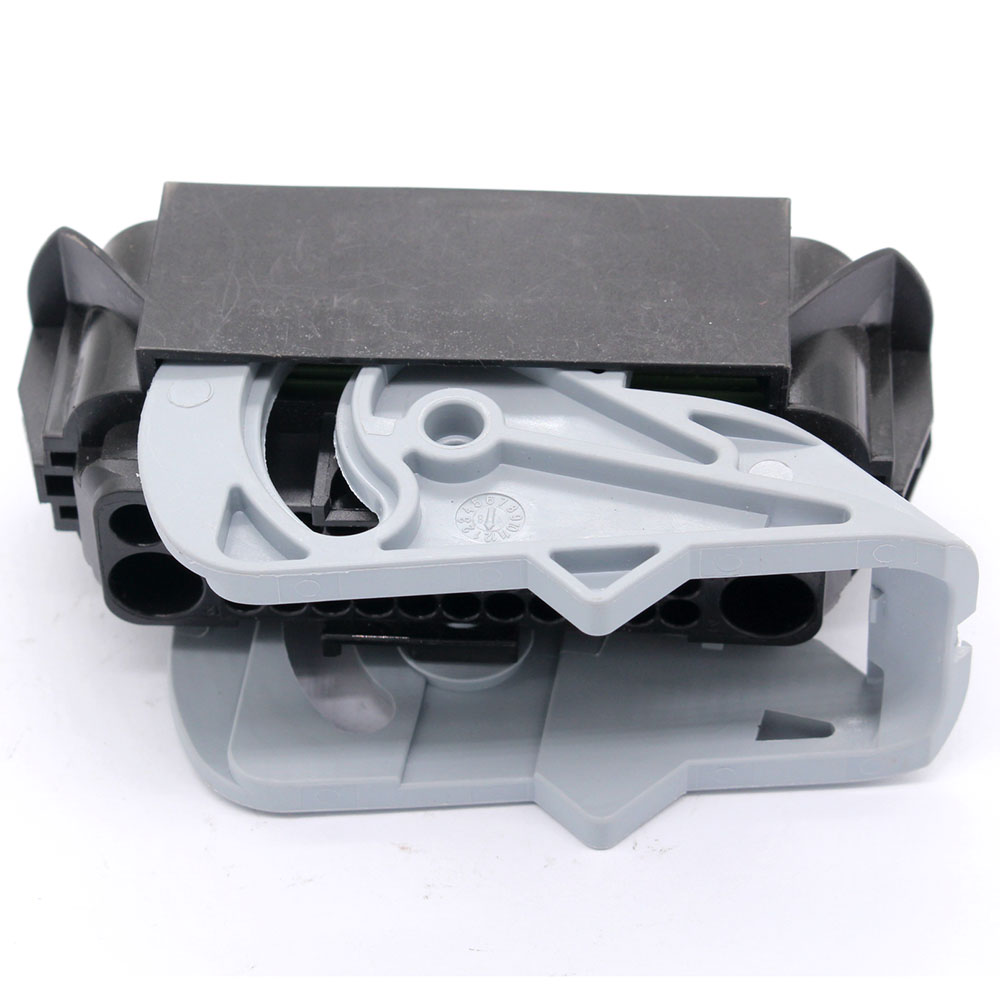 6R0973038 PBT Female Black Sealed 38 Way Plug Connector Housing For Cars