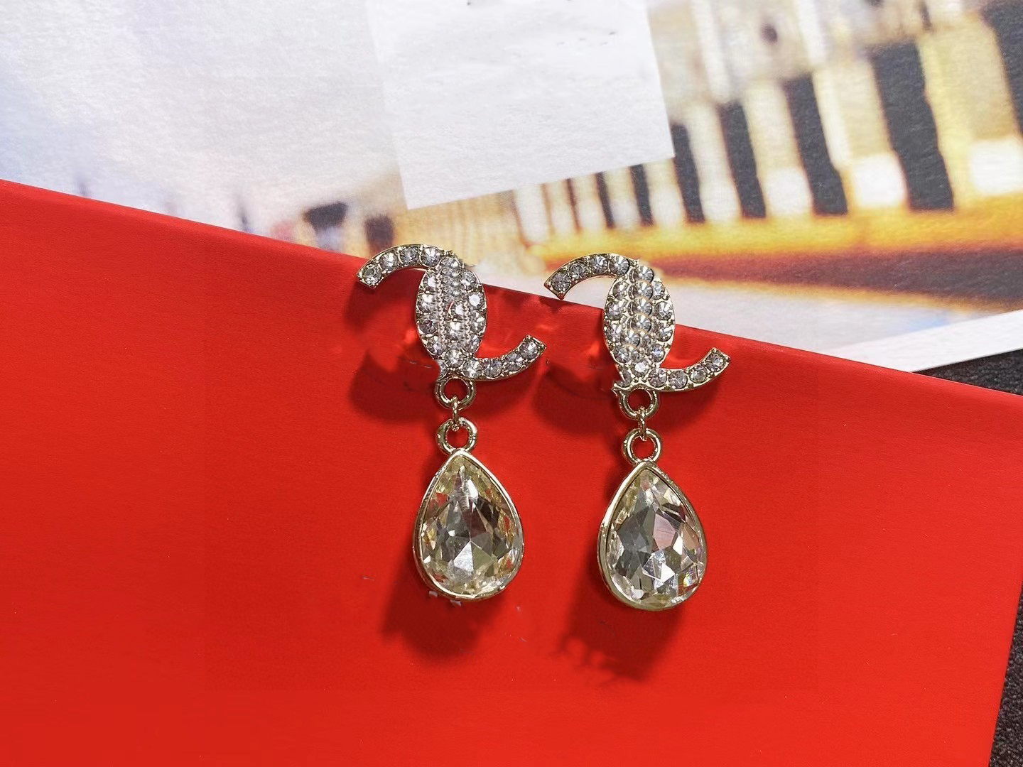 Letter CCity Designer C Earring Luxury Stud Earing Fashion Brand Women Jewelry Metal Crystal Pearl Gold Earrings cjeweler Classic Woman Gift orecchini gh23
Letter CCity Designer C Earring Luxury Stud Earing Fashion Brand Women Jewelry Metal Crystal Pearl Gold Earrings cjeweler Classic Woman Gift orecchini gh23
