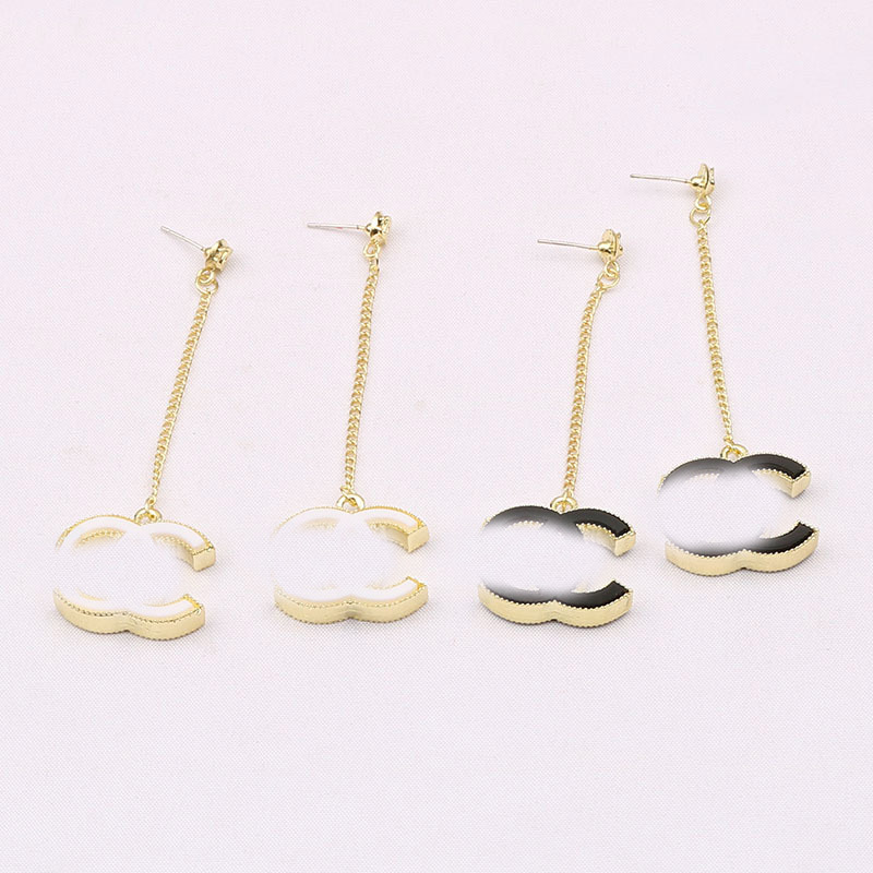 Cute 18K Gold Plated Luxury Brand Designers Double Letters Stud Dangle Hoop Geometric Famous Women Long Eardrop Crystal Rhinestone Chain Earring Wedding Jewerlry
Cute 18K Gold Plated Luxury Brand Designers Double Letters Stud Dangle Hoop Geometric Famous Women Long Eardrop Crystal Rhinestone Chain Earring Wedding Jewerlry
