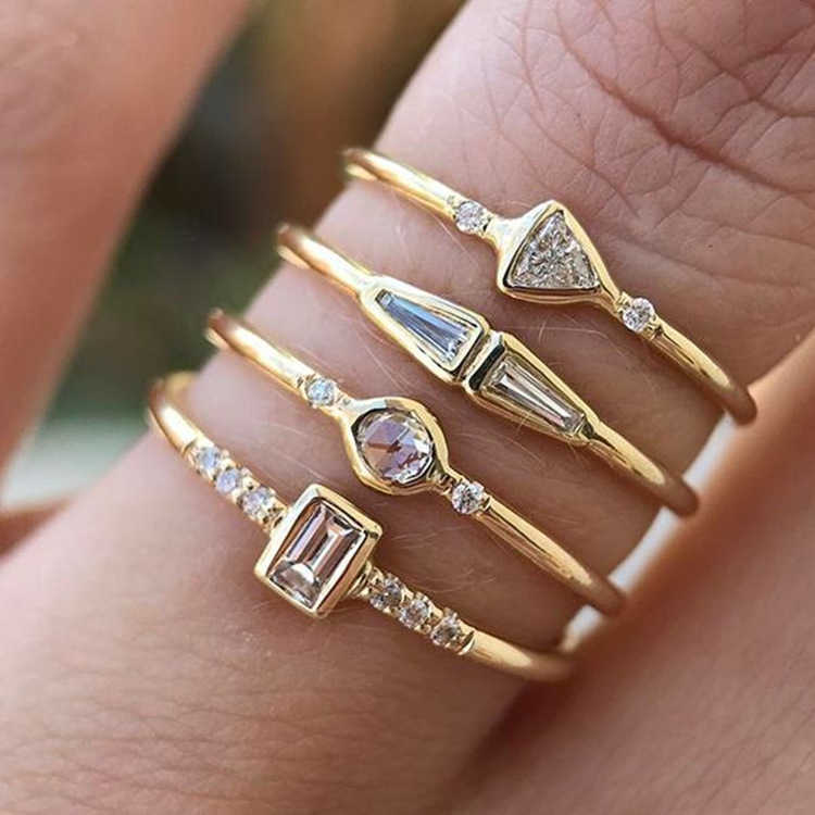 Band 4 pcsset Geometric Gold Color Combination Round Zircon Crystal Set for Women Engagement Party Wedding Rings Hand Jewelry z250318