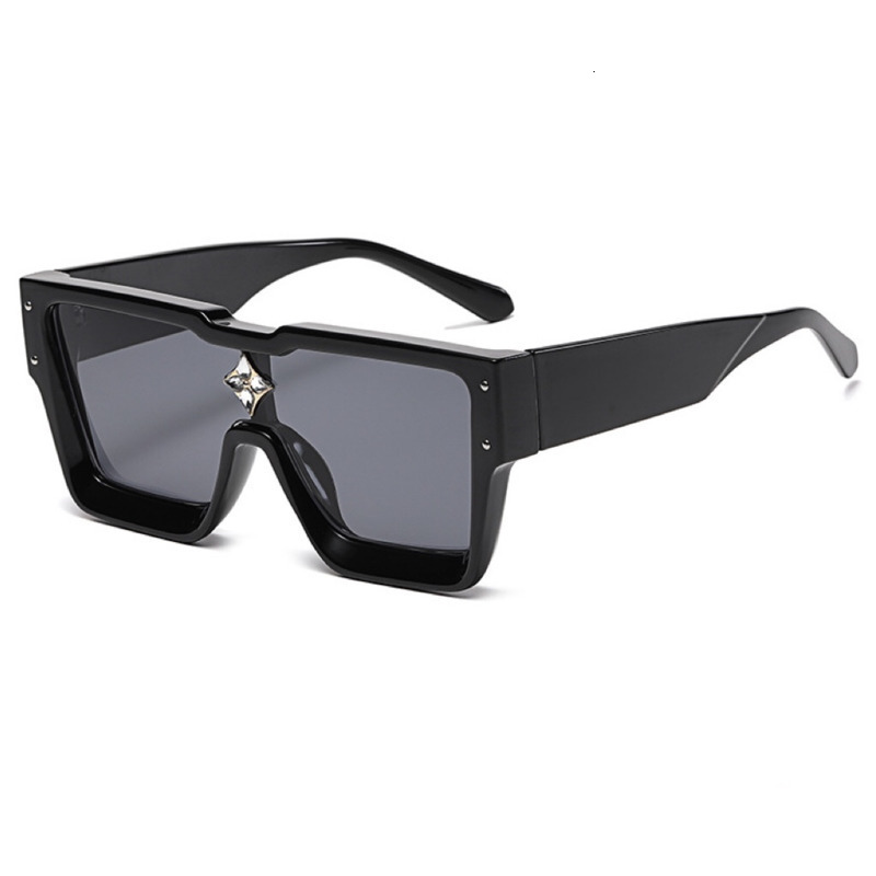 Vintage Glasses For Hip Hop Fashion Personalized Sunglasses For Men Square Millionaire Sunglasses Diamond flower 220429
Vintage Glasses For Hip Hop Fashion Personalized Sunglasses For Men Square Millionaire Sunglasses Diamond flower 220429