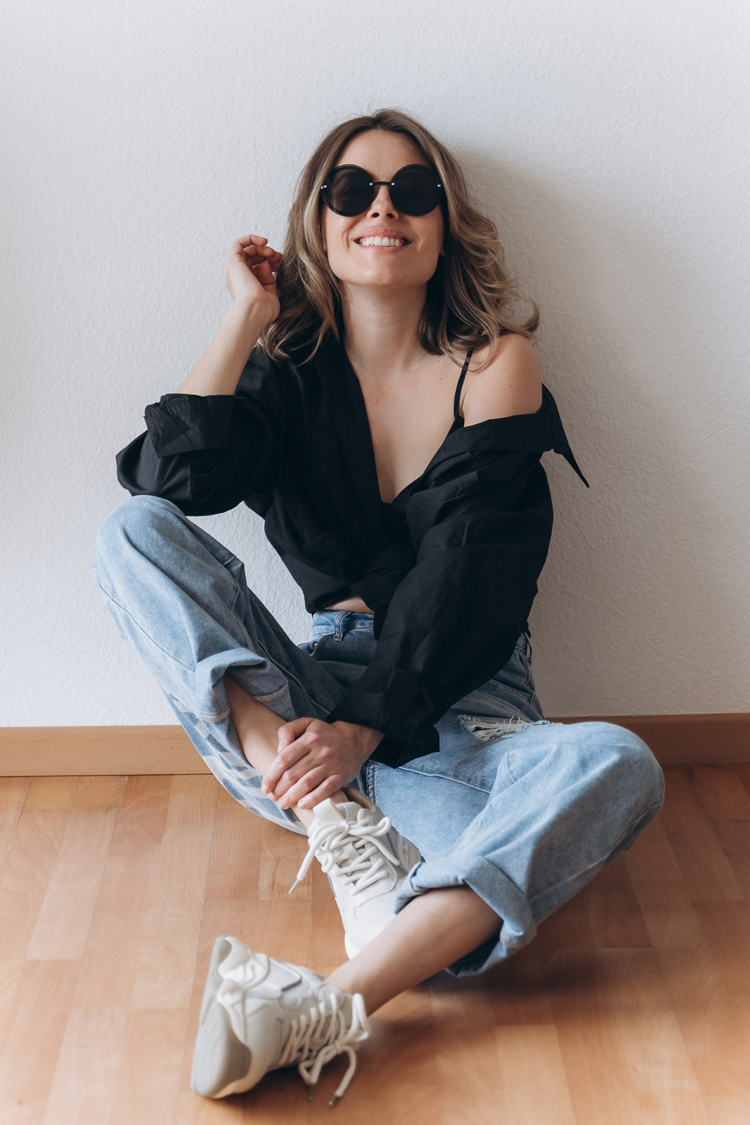 Women's Jeans ZHISILAO High Waist Straight Ripped Jeans Women Blue Denim Trousers Korean Fashion Streetwear Loose Pants 230427