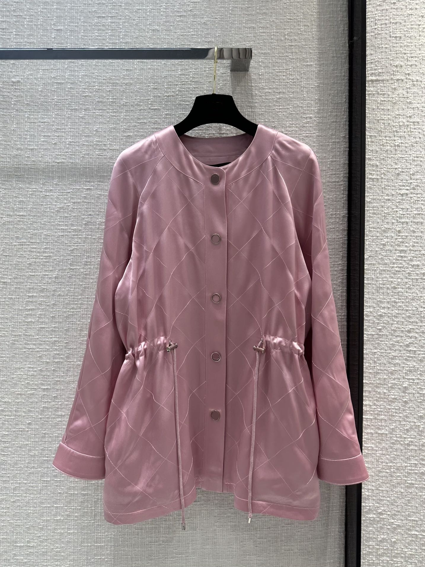 Milan Runway Jackets 2023 New Autumn Crew Neck Long Sleeve Panelled Women' Designer Coats Brand Same Style Outerwear 0427-12, Pink
Milan Runway Jackets 2023 New Autumn Crew Neck Long Sleeve Panelled Women' Designer Coats Brand Same Style Outerwear 0427-12, Pink