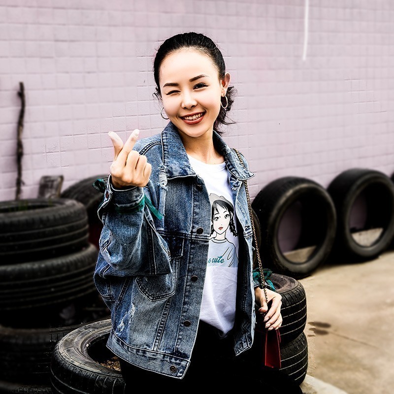 Women's Jackets Autumn Embroidery Flower Cowboy Loose Coat Female Denim Jeans Jacket Women Chaqueta Mujer Streetwear Boyfriend Large Sizes 230427