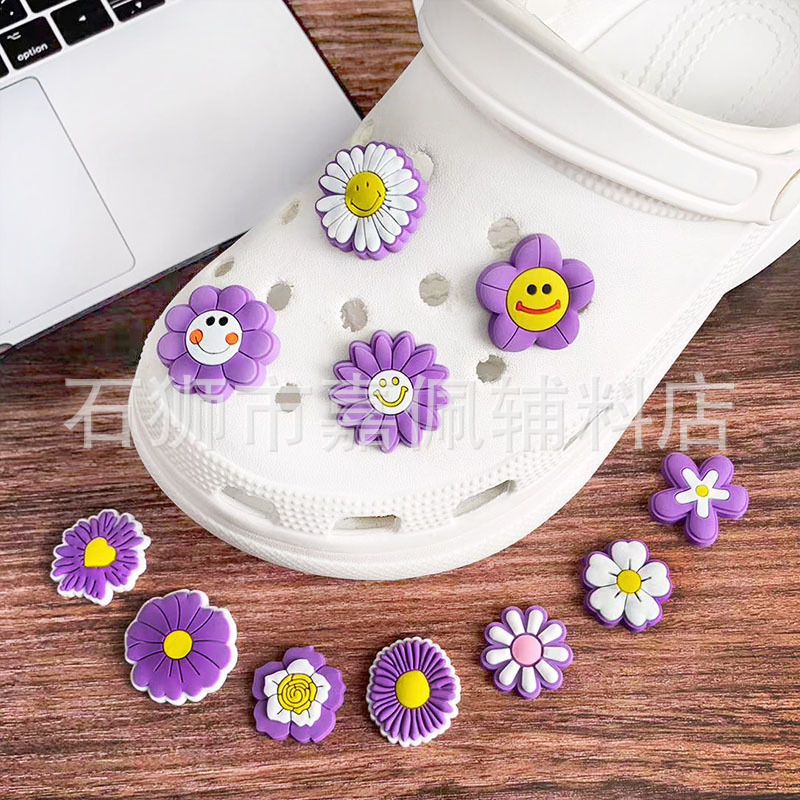 Anime charms wholesale childhood memories purple daisy funny gift cartoon charms shoe accessories pvc decoration buckle soft rubber clog charms, Equally mixed colors
Anime charms wholesale childhood memories purple daisy funny gift cartoon charms shoe accessories pvc decoration buckle soft rubber clog charms, Equally mixed colors