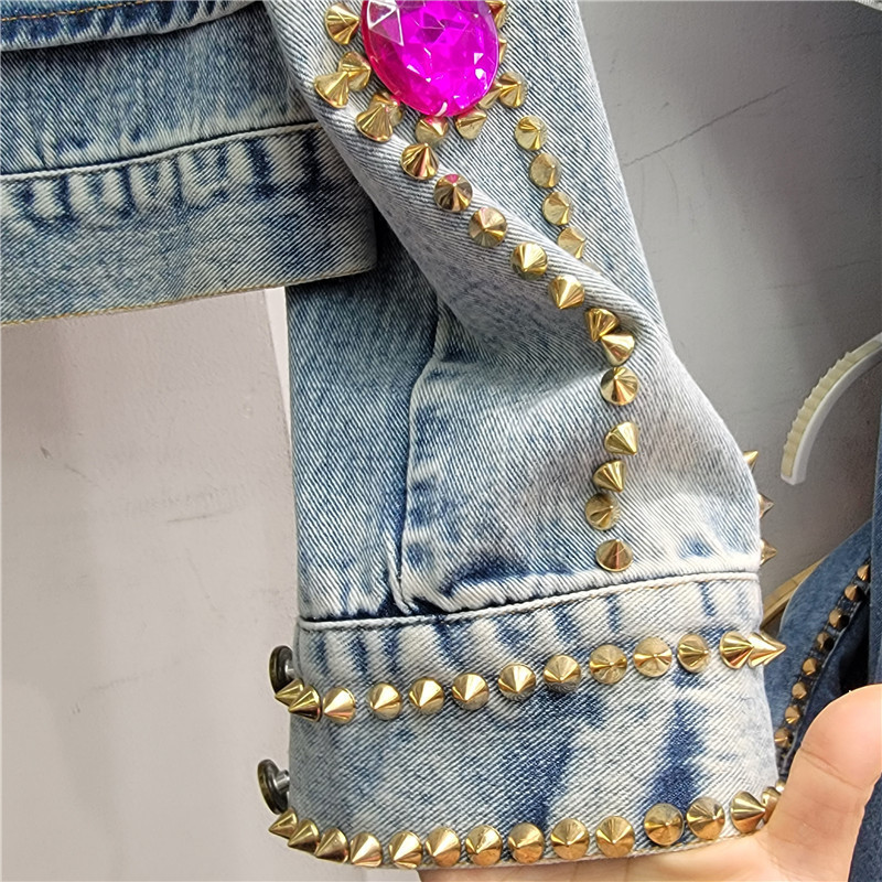 Women's Jackets Streetwear Fashion Denim Jackets Women Korean Loose Short Cowboy Outerwear Rivet Diamonds Big Pocket Jeans Jacket Coat Female 230