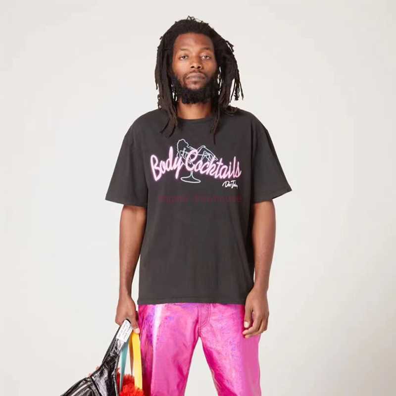 Fashion Designer Clothing Tees Rock Tshirt Galleryes Depts. Body Cocktails Tee Cocktail Girl Letter Printed T-shirt Male Casual Streetwear Vintage Hip hop, Dark brown
Fashion Designer Clothing Tees Rock Tshirt Galleryes Depts. Body Cocktails Tee Cocktail Girl Letter Printed T-shirt Male Casual Streetwear Vintage Hip hop, Dark brown