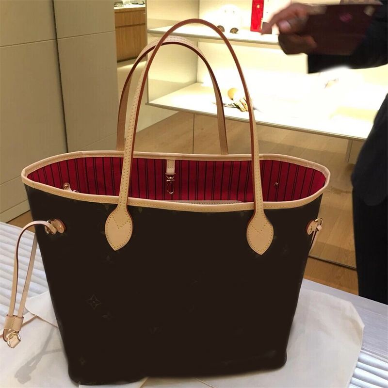 Designer bag women letters tote bags shopping large capacity buckle closure sac onthego book zipper inner patch luxurys handbags trendy hiphop never fulls XB041 E23, 1# old flower
Designer bag women letters tote bags shopping large capacity buckle closure sac onthego book zipper inner patch luxurys handbags trendy hiphop never fulls XB041 E23, 1# old flower