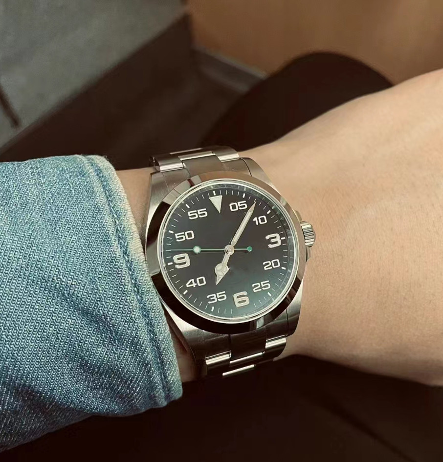 Luxury Men's Air King Watch New 126900 Full Condition Black Dial 40mm Automatic Mechanical Movement 317L Steel Bran Water Resistant Designer Watch, Tool
Luxury Men's Air King Watch New 126900 Full Condition Black Dial 40mm Automatic Mechanical Movement 317L Steel Bran Water Resistant Designer Watch, Tool