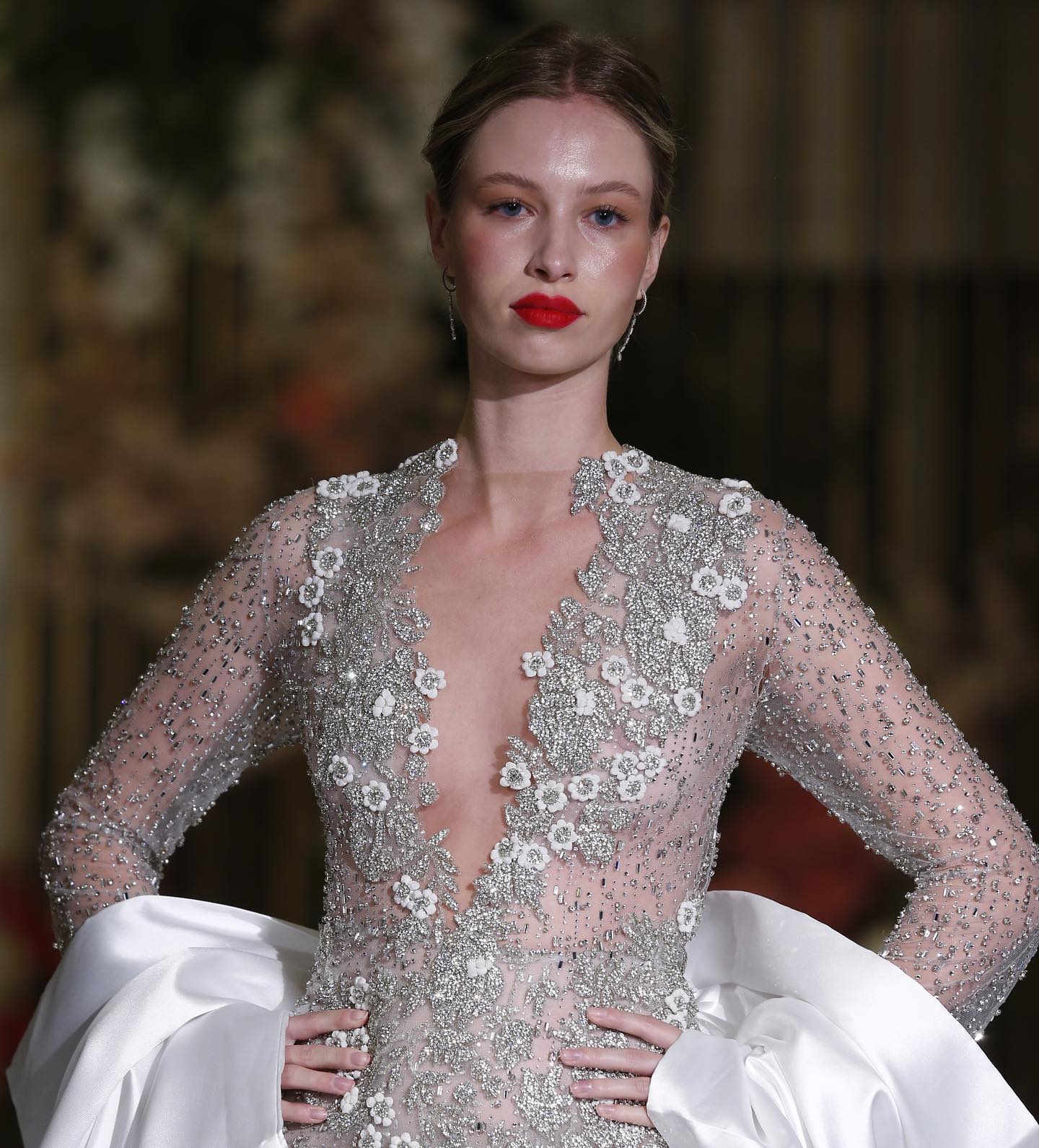 Illusion V Neck Mermaid Wedding Dress Elegant High Split Applique Beading Arabic Trumpet Bridal Gowns Robe De Soiree