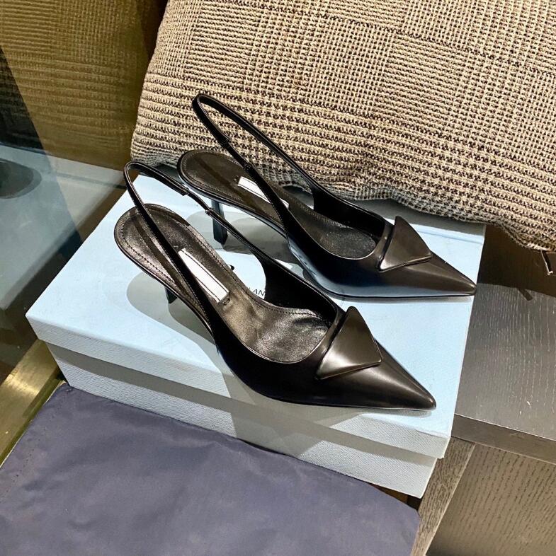 Designer High Heel Shoes Brand Sandals Classics Triangle Sign Black White Sexy Pointed Toe Genuine Leather Wedding Shoes More Colors 34-40, Blue
Designer High Heel Shoes Brand Sandals Classics Triangle Sign Black White Sexy Pointed Toe Genuine Leather Wedding Shoes More Colors 34-40, Blue