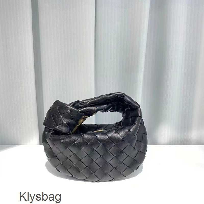 Leather Bottegas Women Jodie Designer Bag Venetas 2023 Bags Mini Jodies Design Women's Spring Fashion Woven Small Handbag Candy Colors C34h, Parrot green
Leather Bottegas Women Jodie Designer Bag Venetas 2023 Bags Mini Jodies Design Women's Spring Fashion Woven Small Handbag Candy Colors C34h, Parrot green