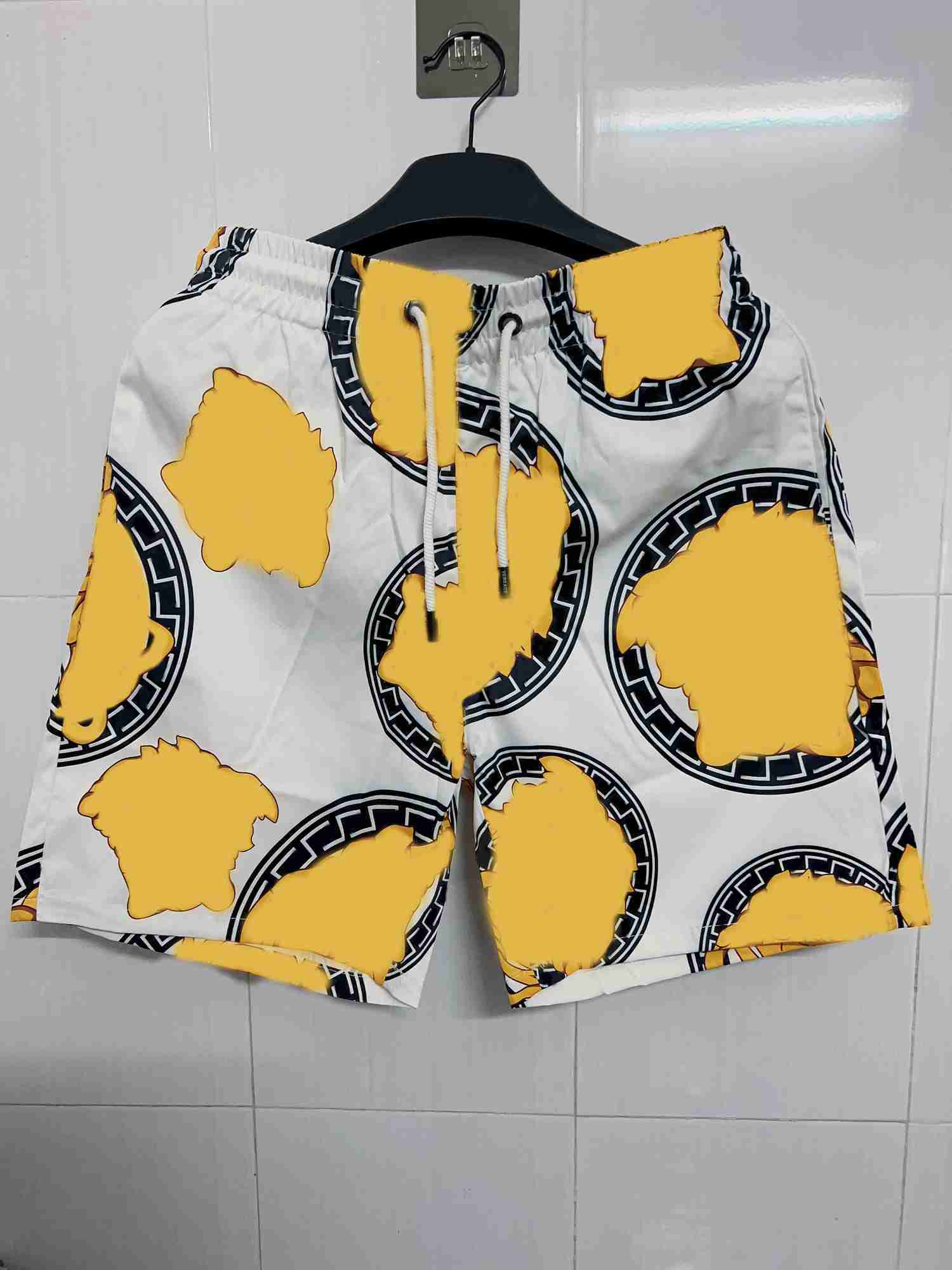 Designer Men's Shorts Casual Beach Pants Fashion Print Drawcord Loose Street Pants Asian Size M-3xl
Designer Men's Shorts Casual Beach Pants Fashion Print Drawcord Loose Street Pants Asian Size M-3xl
