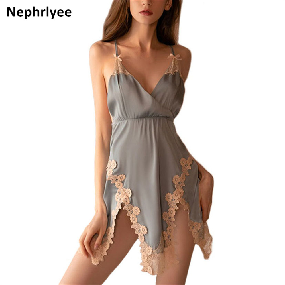Sexy Pyjamas Sexy Nightgowns Women's Sleepwear V Neck Lace Nightdress Thin Homewear Nightwear Satin Backless Nightgown Women Night Dres 230427