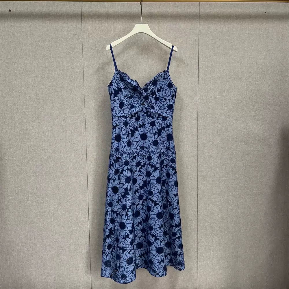 S-a-n-d-r-o French dress V-neck trendy small daisy hook flower hollowed out suspender slim fitting women's long dress