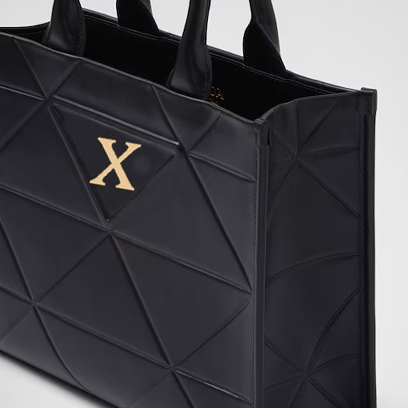 Handbag, black shoulder bag, large capacity crossbody bag, leather lining, zipper pocket, simple and fashionable design, weekend work bag