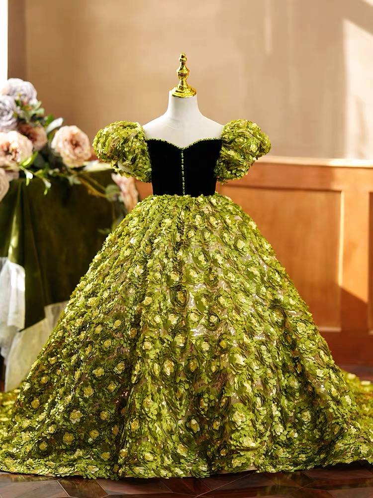 2023 new green Flower Girl Dresses princess Ball Gown 3D hand made flowers Lace Appliques Beads With sweep train Kids Girls Pageant Dress Piano costum