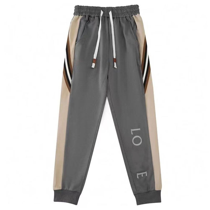 Designer Fashion Sportswear Men's Casual Pants All-in-one Overalls Basketball Court Sweatpants Double-sided With Daily Travel, White
Designer Fashion Sportswear Men's Casual Pants All-in-one Overalls Basketball Court Sweatpants Double-sided With Daily Travel, White