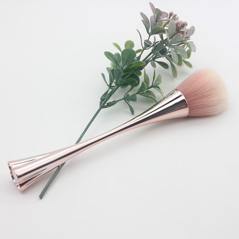 wholesale Gold Pink Power Brush Makeup Single Travel Disposible Blusher Make Up Brush Professional Beauty Cosmetics Tool Atcigzxx240709