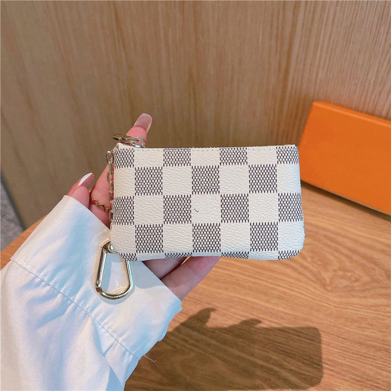 7color Designer Wallets Bag Keychain Ring KEY POUCH Coin Purse Damier Leather Credit Card Holder Women Men Small Zipper Purses Wallet
7color Designer Wallets Bag Keychain Ring KEY POUCH Coin Purse Damier Leather Credit Card Holder Women Men Small Zipper Purses Wallet