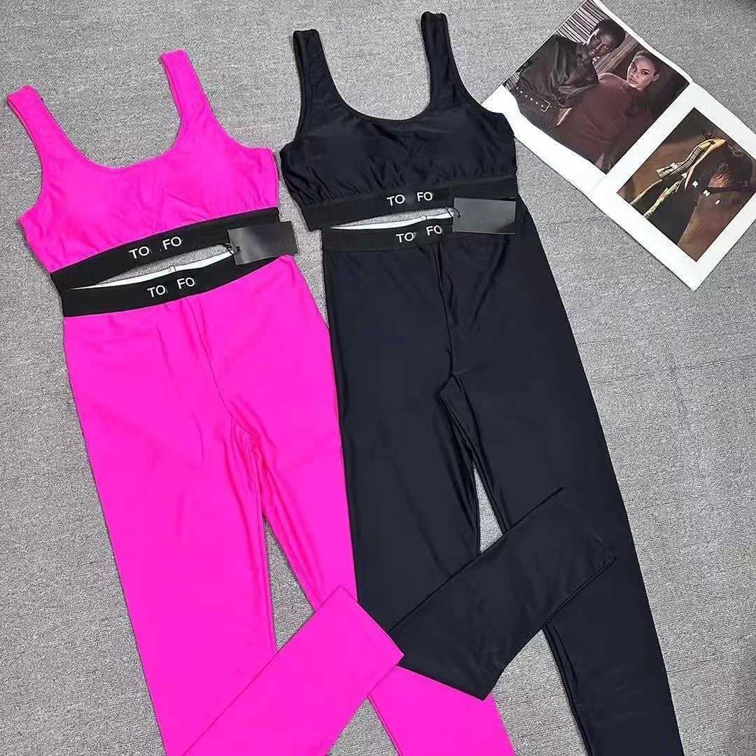 Luxury brand tracksuits yoga suit designer sweatshirt sexy bikini tank top velvet split yoga suit womens sports vest trousers two piece set, Black
Luxury brand tracksuits yoga suit designer sweatshirt sexy bikini tank top velvet split yoga suit womens sports vest trousers two piece set, Black